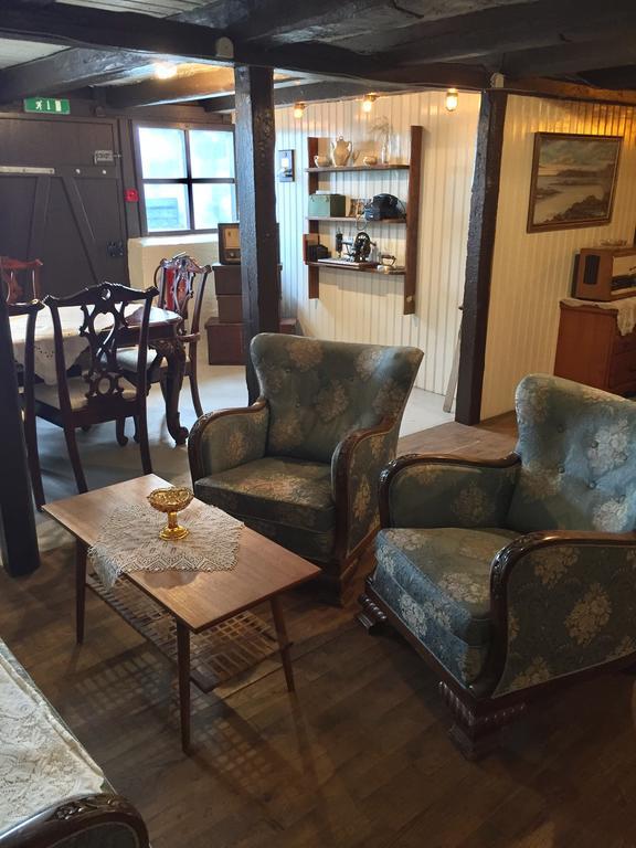 Einarshusid Guesthouse Bolungarvík Екстериор снимка